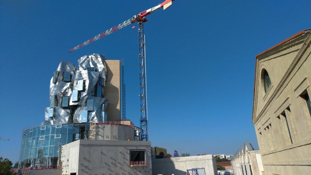 Aux Pieds Des Arenes Apartamento Arles Exterior foto